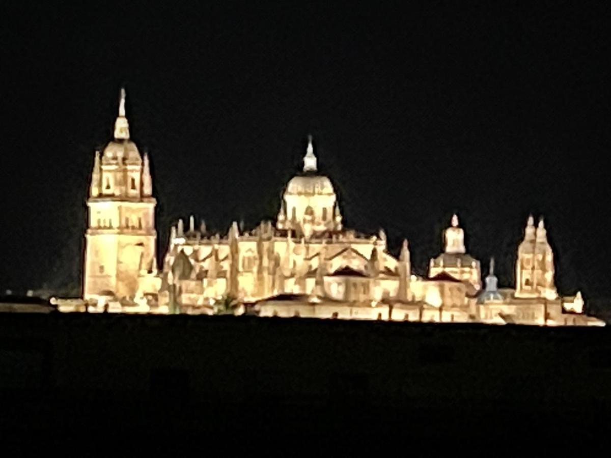 Appartamento Atico Blue Charme Santo Tomas Salamanca Esterno foto